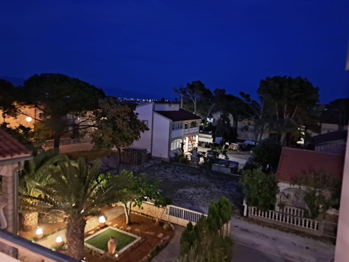 Apartmani Vukadin Vir Exteriér fotografie