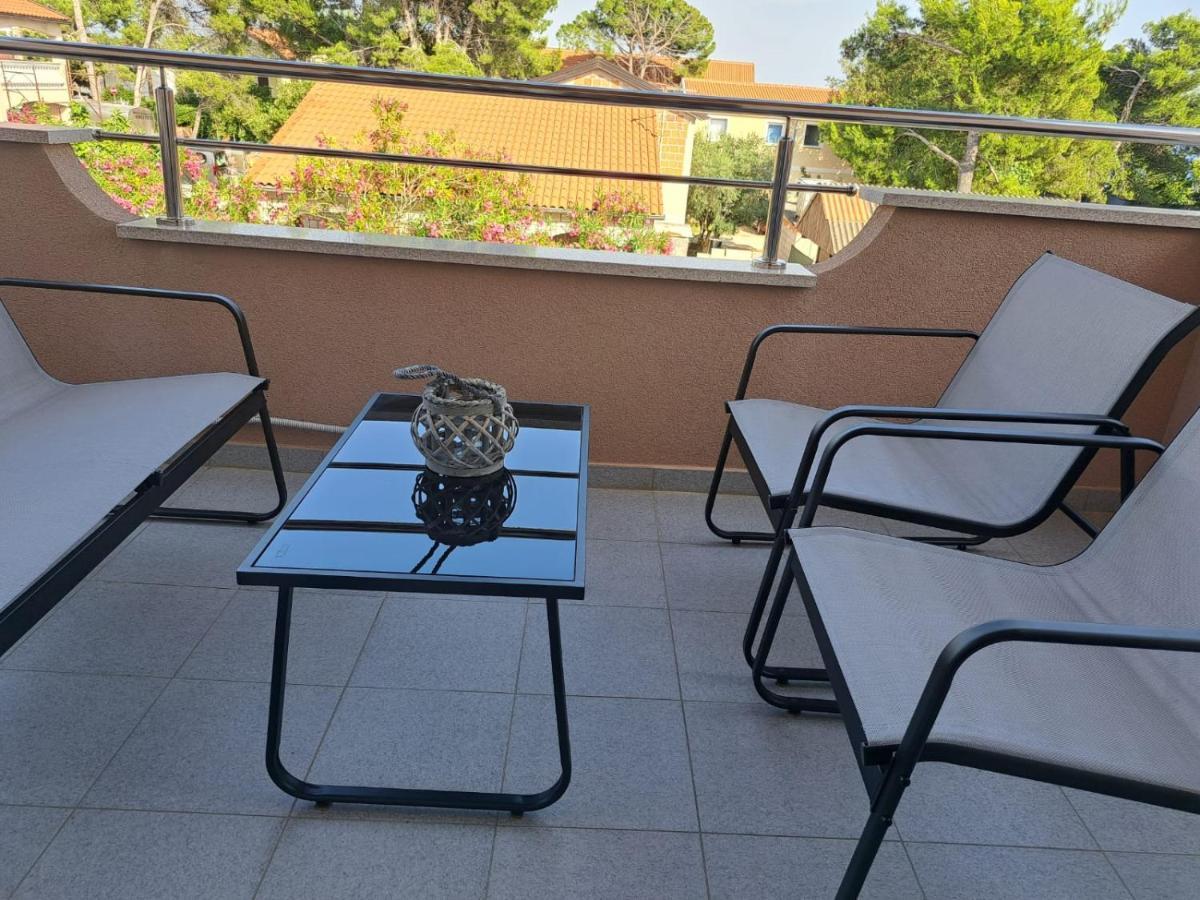 Apartmani Vukadin Vir Exteriér fotografie